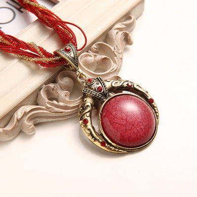 Handgefertigte Halskette im Boho-Vintage-Stil mit runden Steinen und Perlen - Rot - image 7