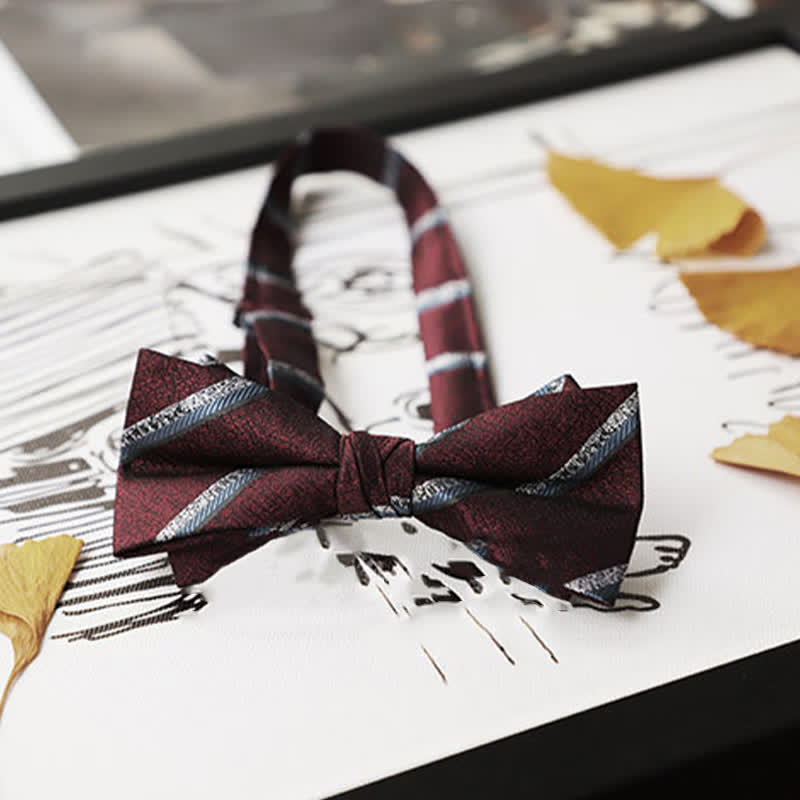 Herren-Fliege der Burgundy-Serie
