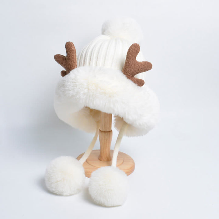Niedlicher Damenmütze mit Hirschgeweih und Bommel
