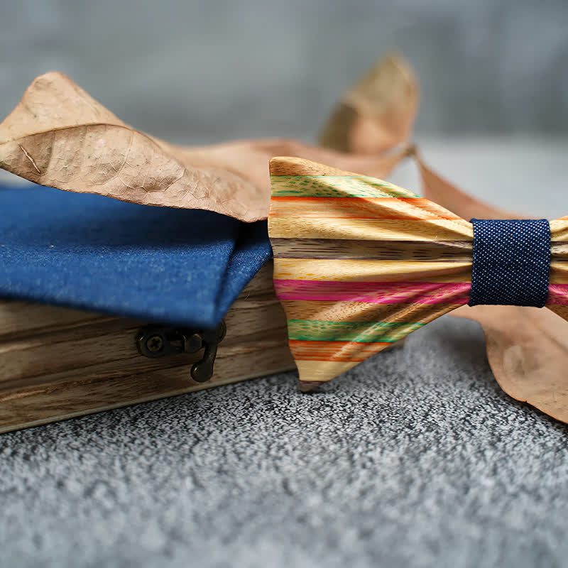 2er-Set Regenbogen-Holzfliege für Männer mit Falten