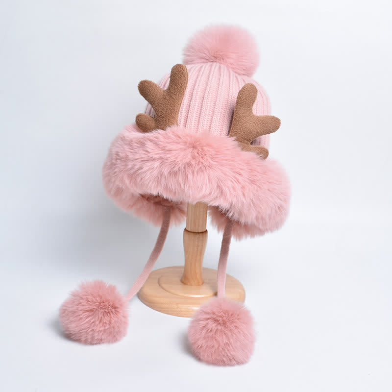Niedlicher Damenmütze mit Hirschgeweih und Bommel