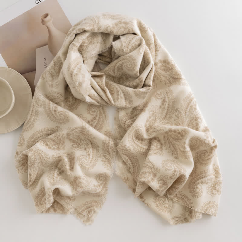 Kurzer Damen Paisley Schal mit Quasten für Herbst und Winter