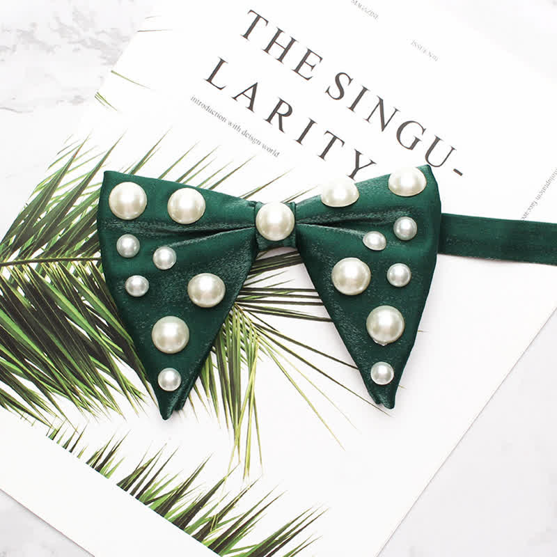 Pearls Bright Oversized Pointed Bow Tie - Grün - image 9