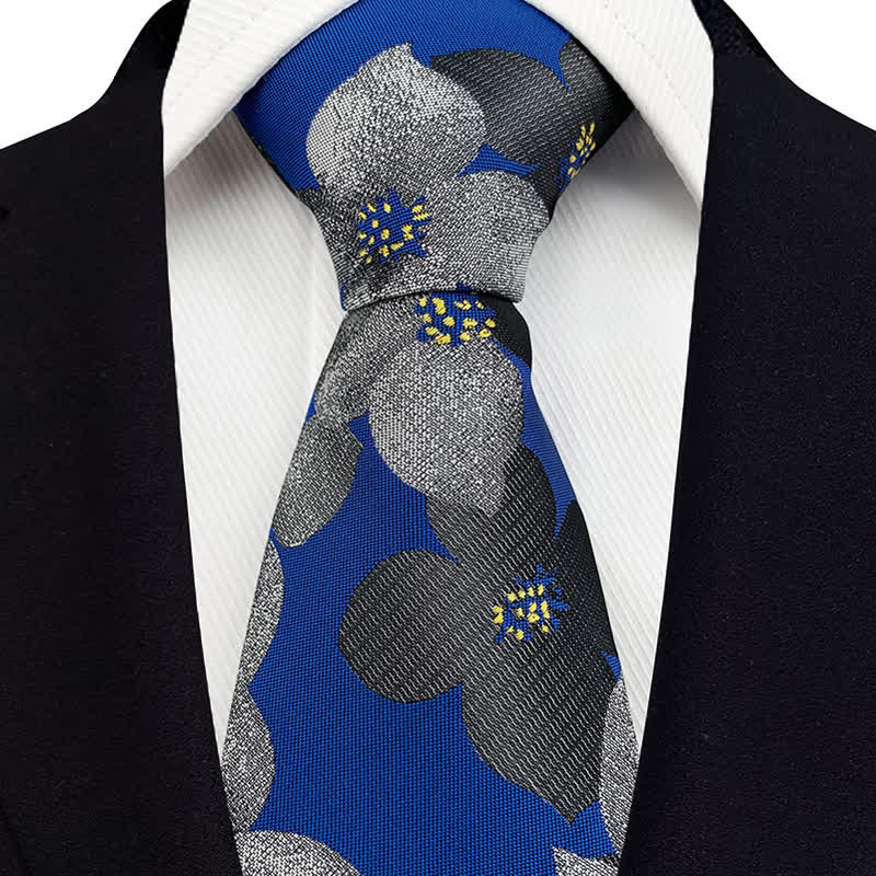 Elegante große Blütenkrawatte für Herren