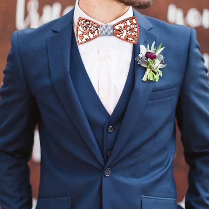 4-teiliges Herren-Set mit hohlen, floralen Holzfliegen